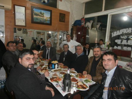 Seviye Dershanesi Kurucu Ortakları Yemekte